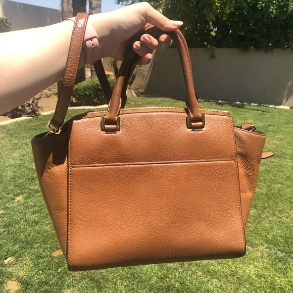 Michael Kors purse - Picture 2 of 6